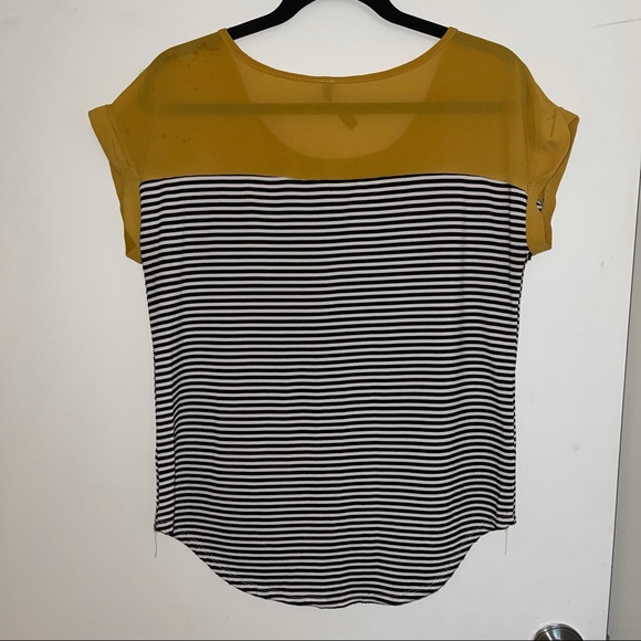 Gold and stripe shirt - Picture 2 of 4